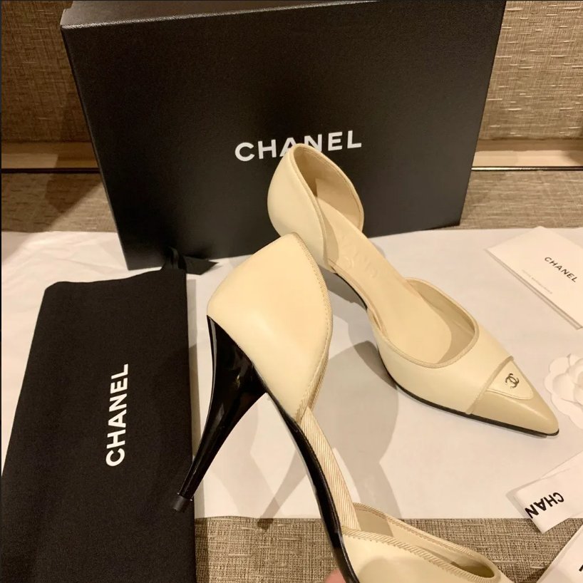 Chanel Women’s Pumps 2021 Cream