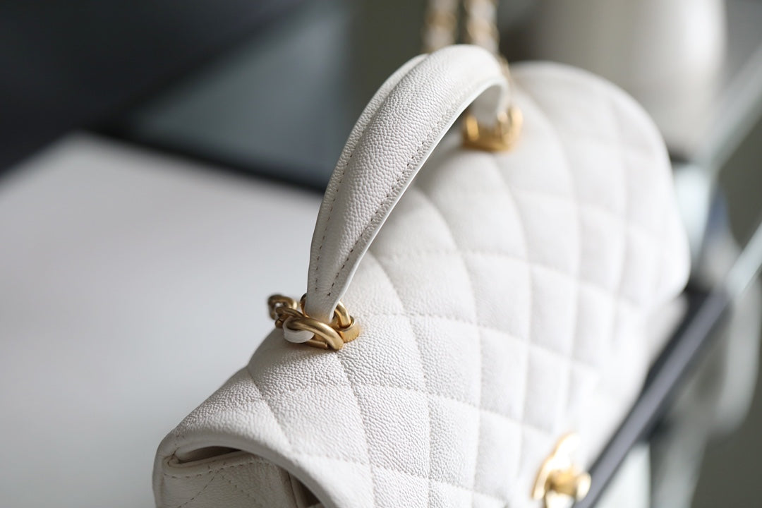 Chanel Flapbag With Top Handle 20cm White