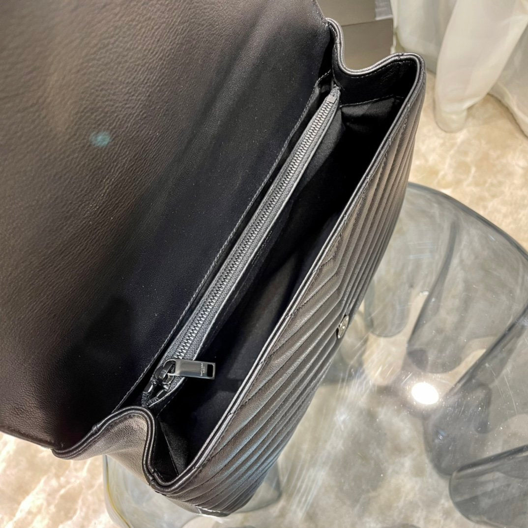 Saint Laurent College Large Chain Bag With Black Hardware 32cm