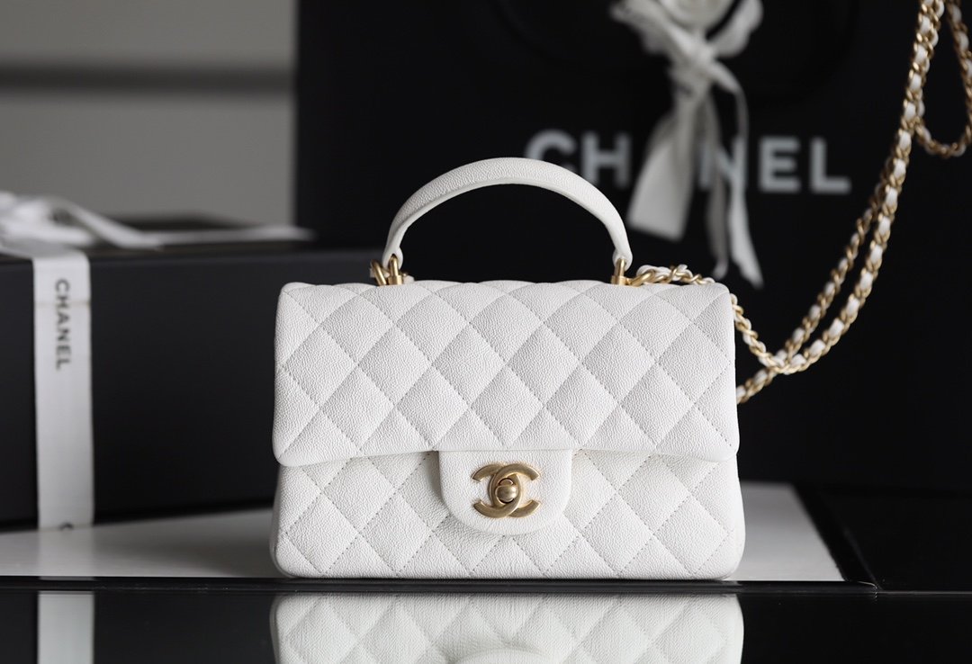 Chanel Flapbag With Top Handle 20cm White