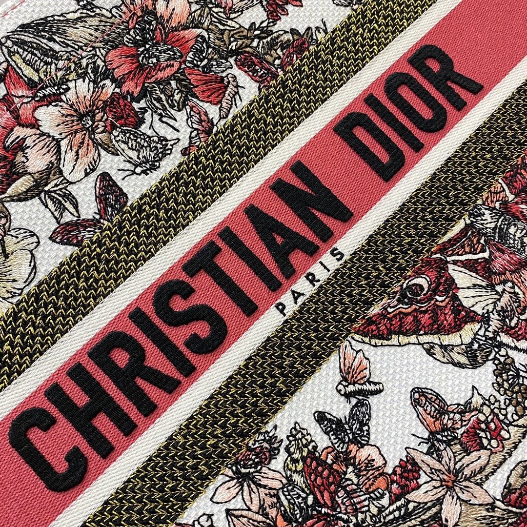 Christian Dior Medium Book Tote 36cm