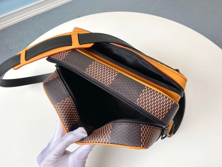 Louis Vuitton Nil Slim 27cm Monogram New Collection