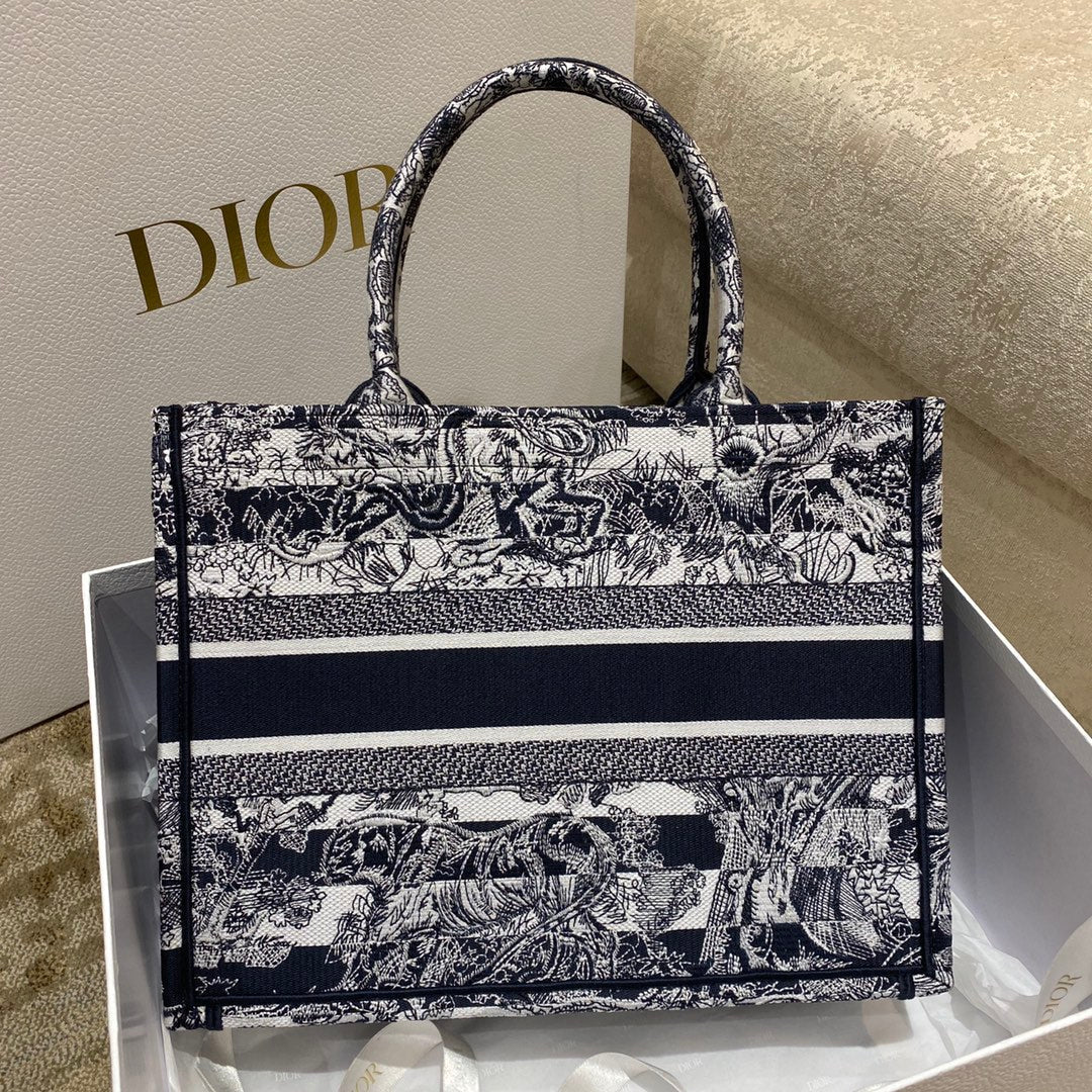 Christian Dior Medium Book Tote 36cm