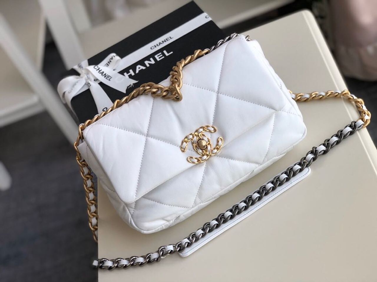 Chanel 19 Flap Bag 26cm Goatskin Leather Fall/Winter Act 1 Collection, White
