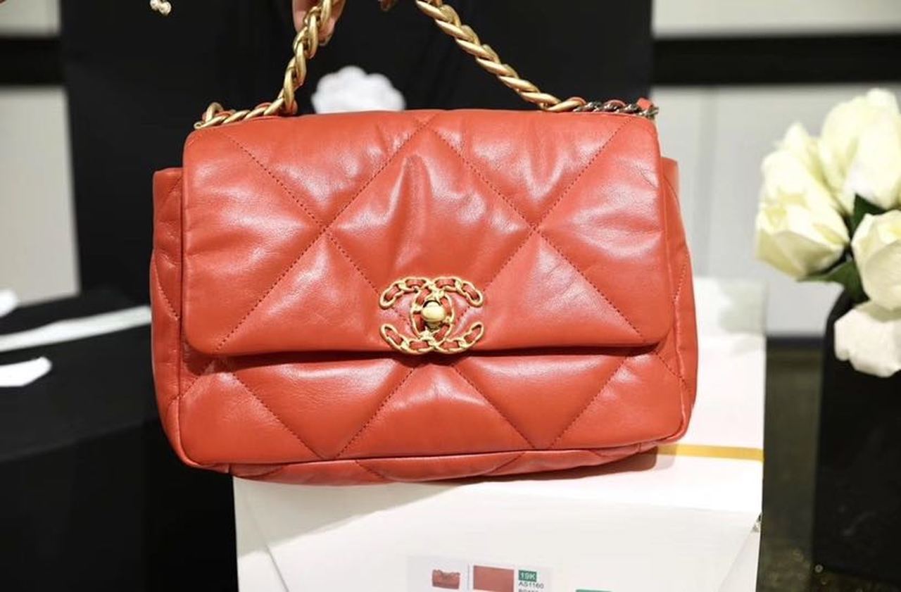 Chanel 19 Flap Bag 26cm Goatskin Leather Spring/Summer Act 1 Collection, Red