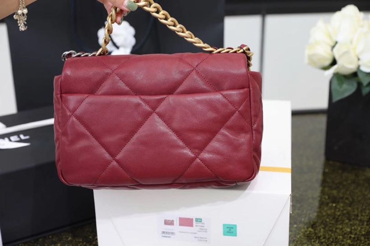 Chanel 19 Flap Bag 26cm Goatskin Leather Spring/Summer Act 1 Collection, Bordeaux