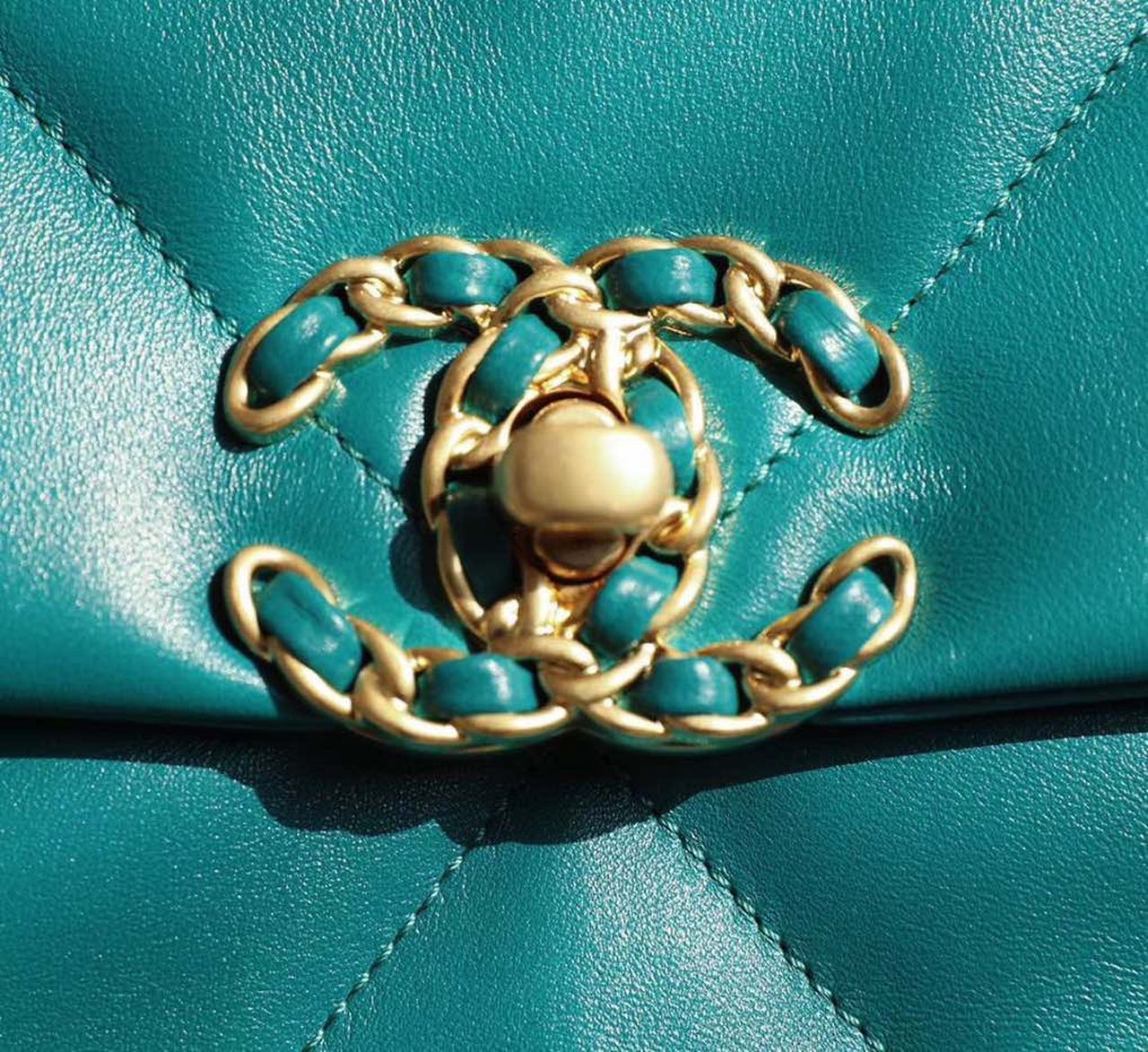 Chanel 19 Flap Bag 26cm Goatskin Leather Spring/Summer Act 1 Collection, Teal