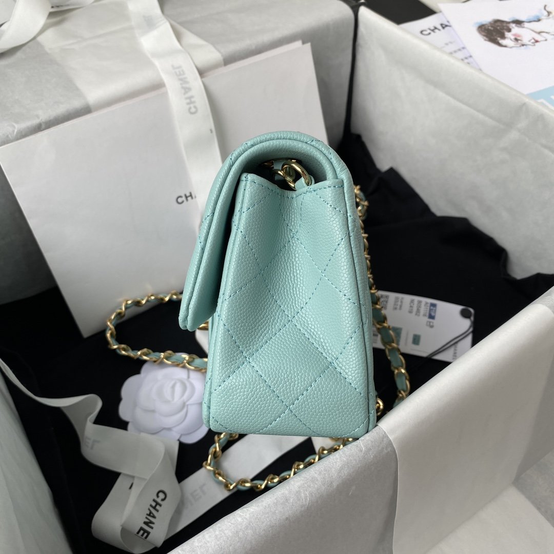 Chanel Mini Classic Flapbag 20cm