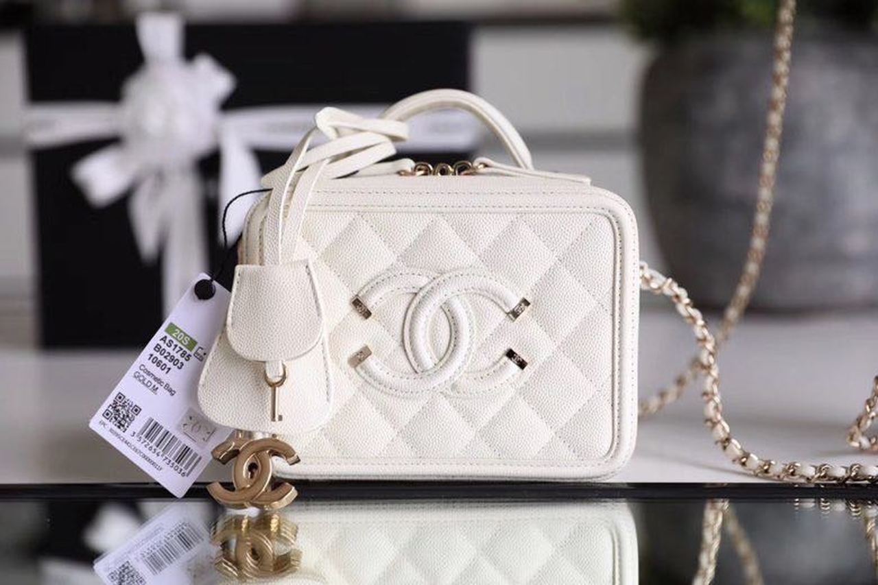 Chanel Vanity Case Bag 17cm Caviar Leather Gold Hardware Spring/Summer Collection White