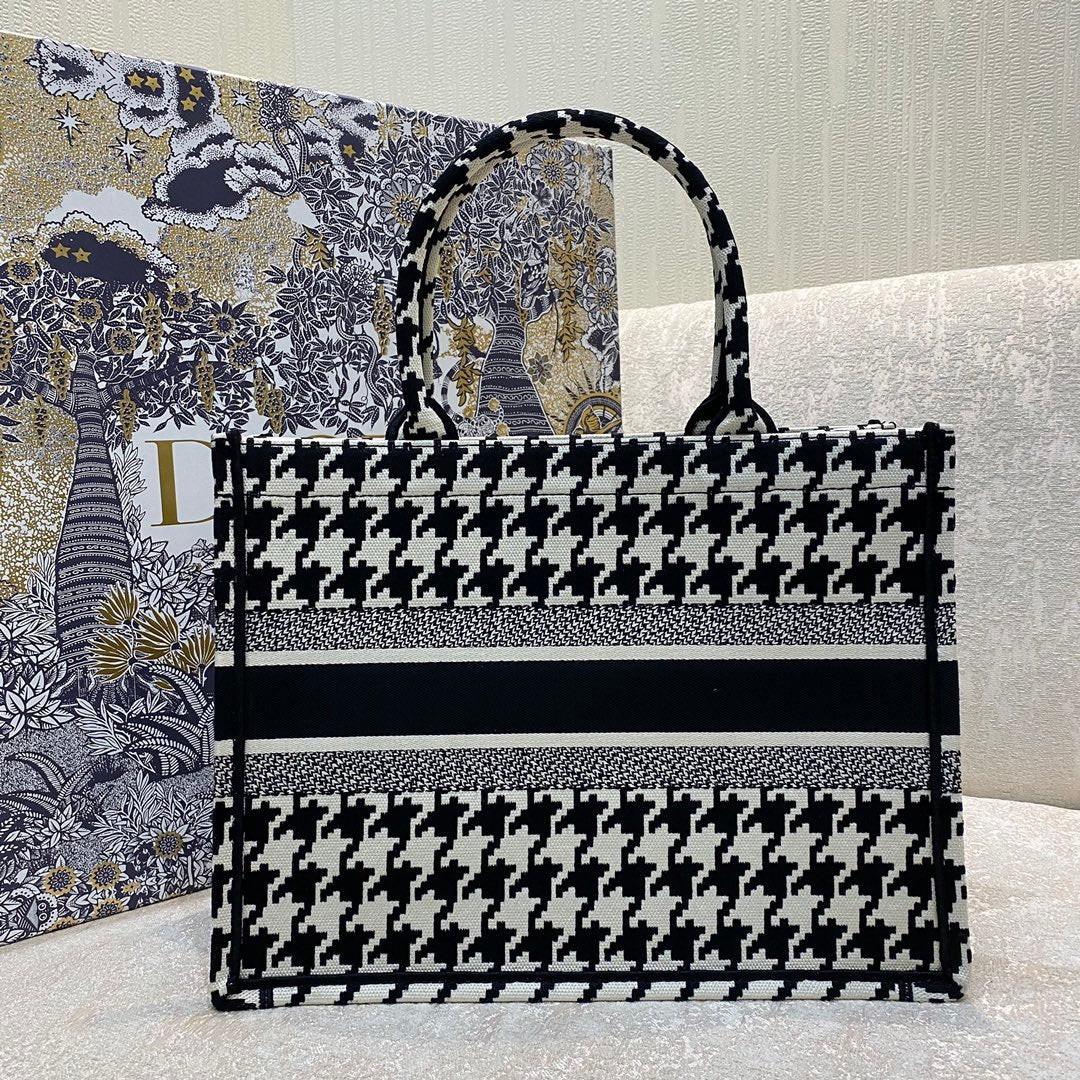 Christina Dior Medium Book Tote Bag 36cm Black