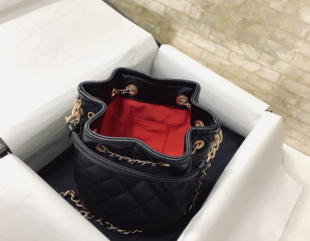 Chanel Classic Bucket Bag Gold Hardware 20cm Black