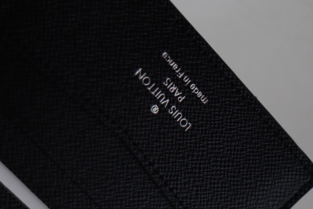 Louis Vuitton Wallet 11cm Black