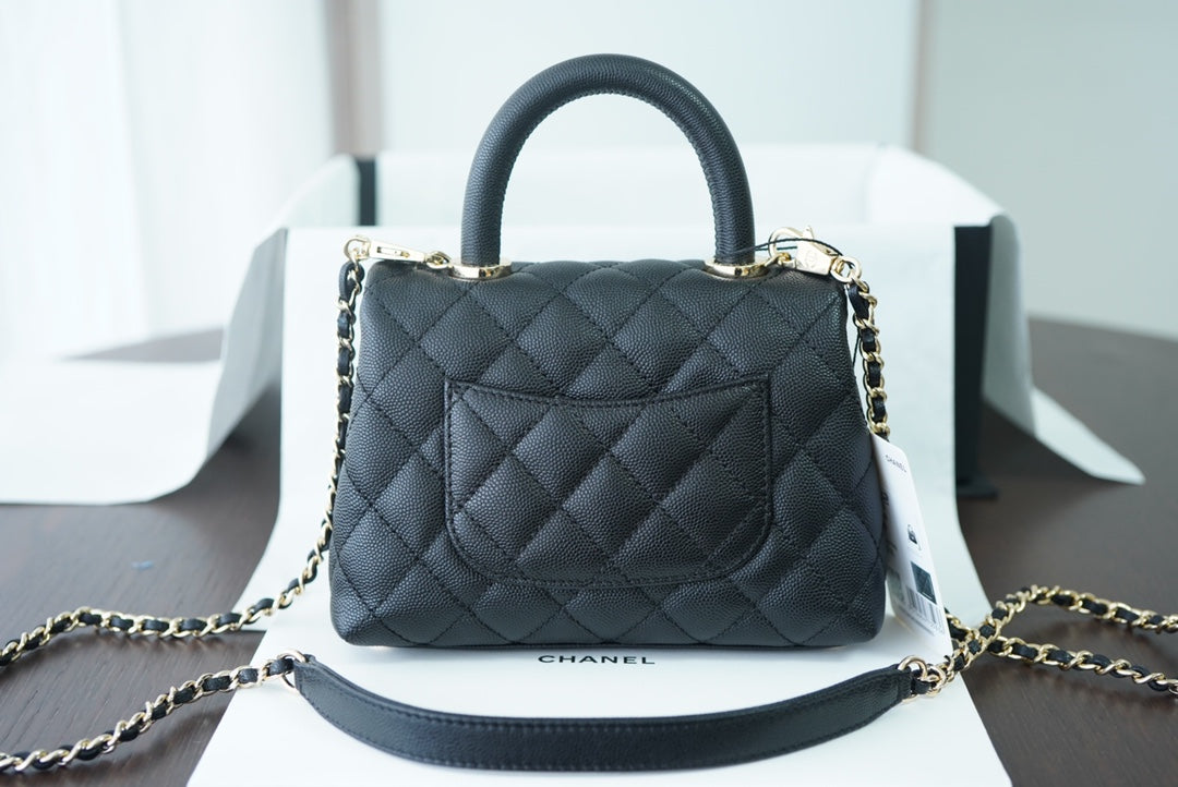 Chanel Classic Mini Flapbag 19cm Black