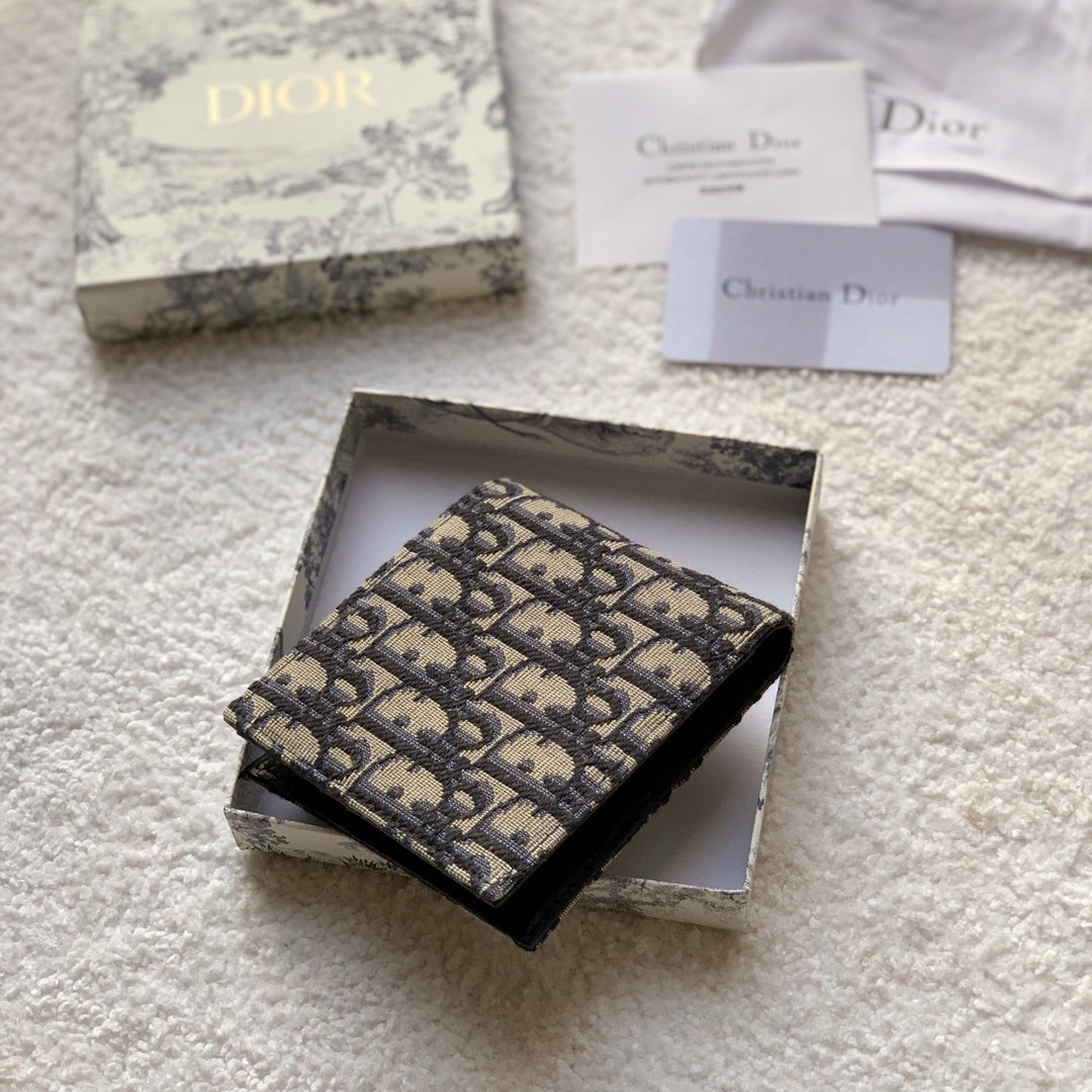 Christian Dior Women’s Brown Clutches 11cm