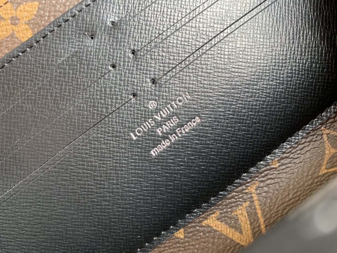 Louis Vuitton Monogram Wallet 19cm Brown
