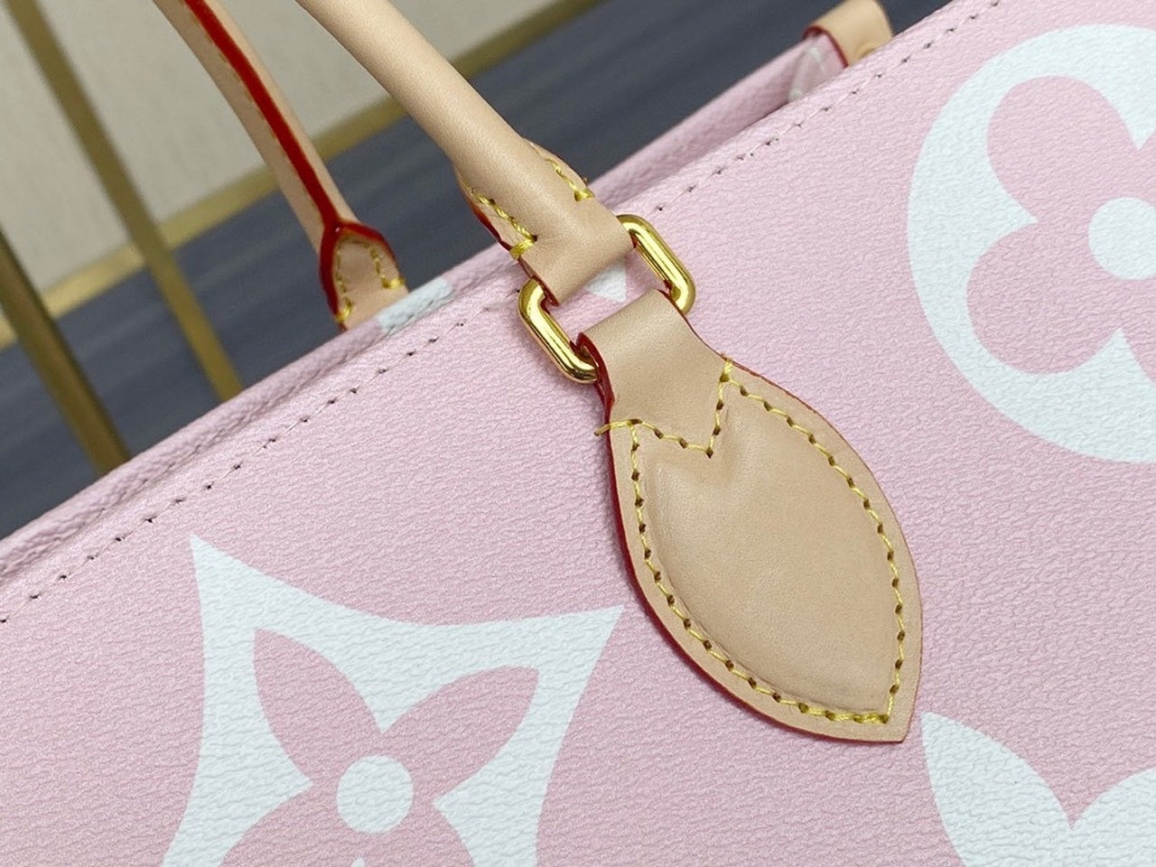 Louis Vuitton OnTheGo GM Bag 42cm Monogram Canvas Spring/Summer Collection M57641, Light Pink