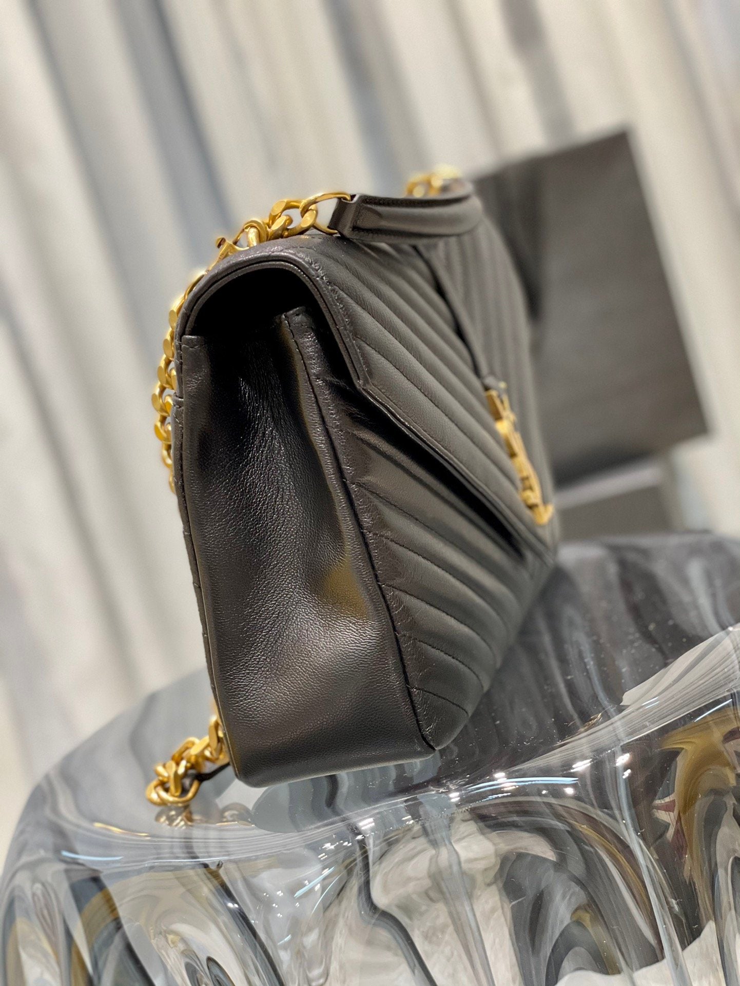 Saint Laurent College Large Chain Bag With Gold Hardware 32cm