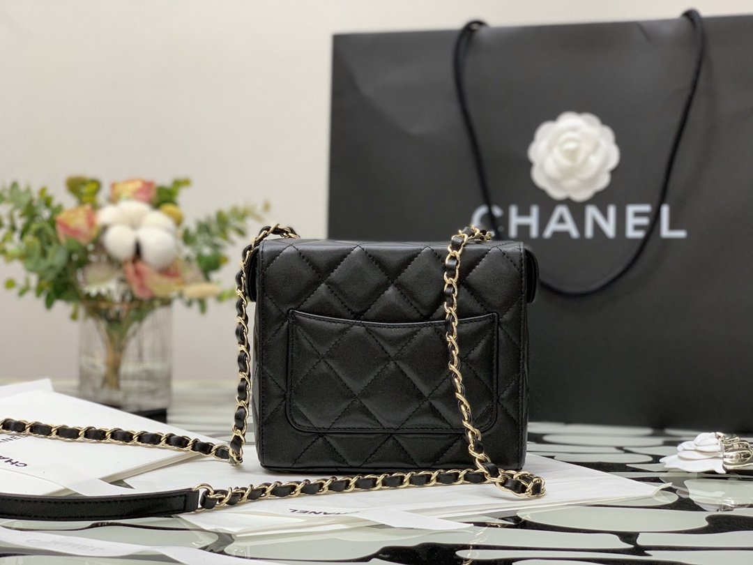 CO-CO Chanel Small Box Bag 15cm