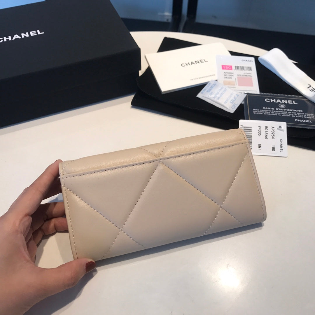 CO-CO Chanel Long Wallet 17cm