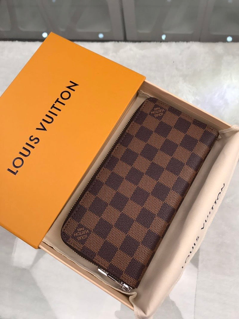 Louis Vuitton Zippy Vertical Wallet 20cm