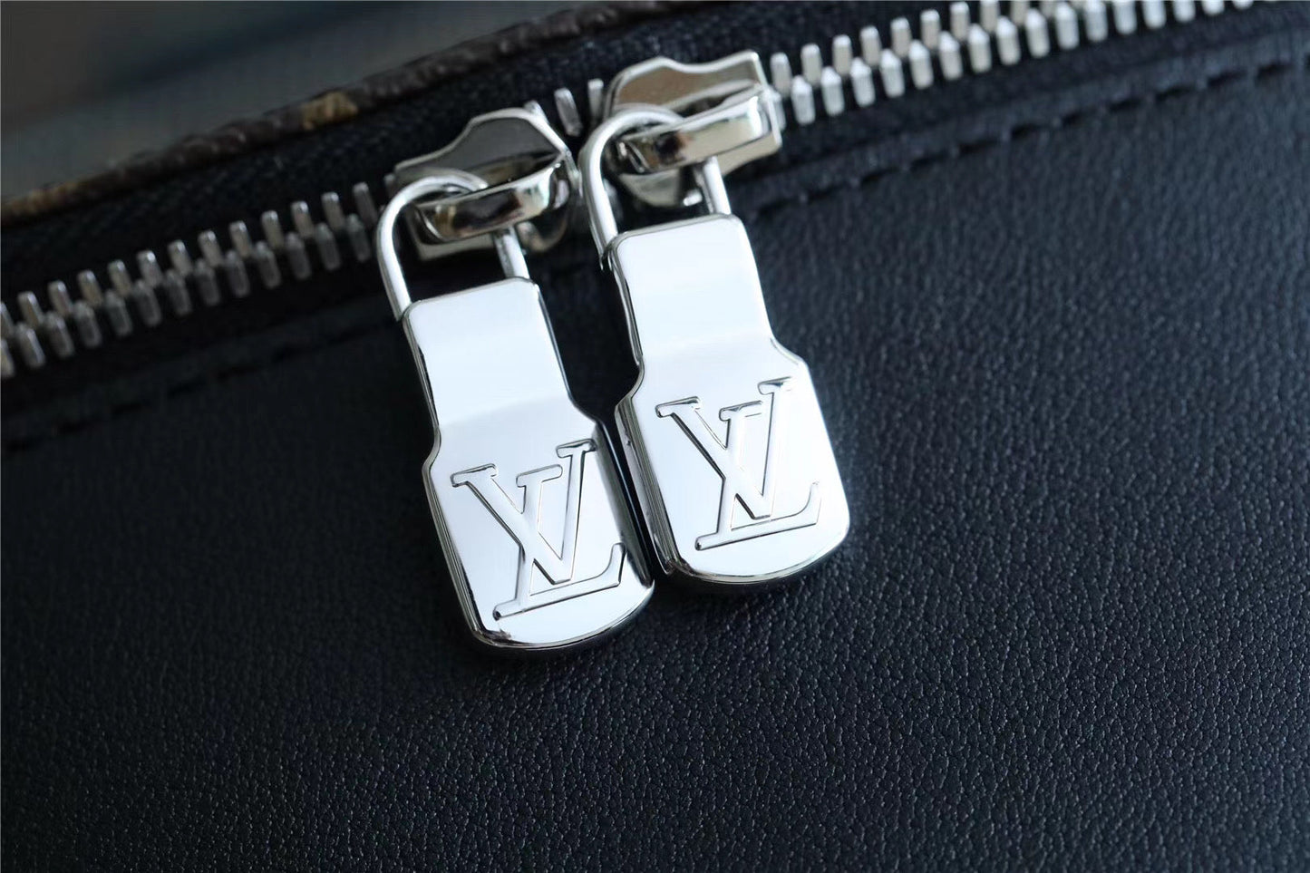 Louis Vuitton Josh Backpack 40cm