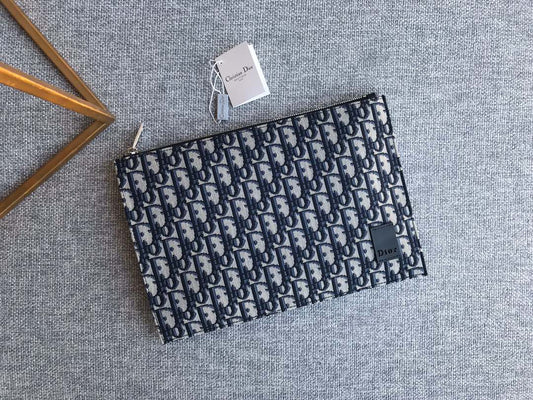 Christian Dior White Clutch 29cm