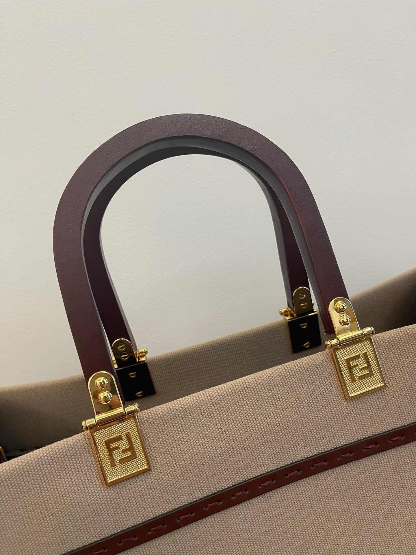 Fendi Tote Bag 40cm Beige