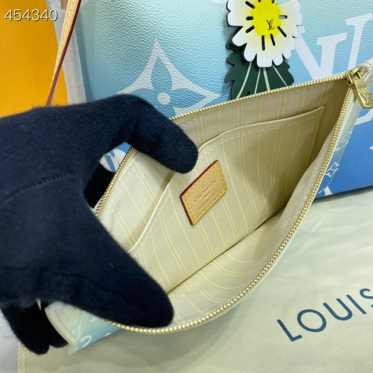 Louis Vuitton Neverfull MM Bag 32cm Monogram Canvas Spring/Summer Collection M57688 Blue