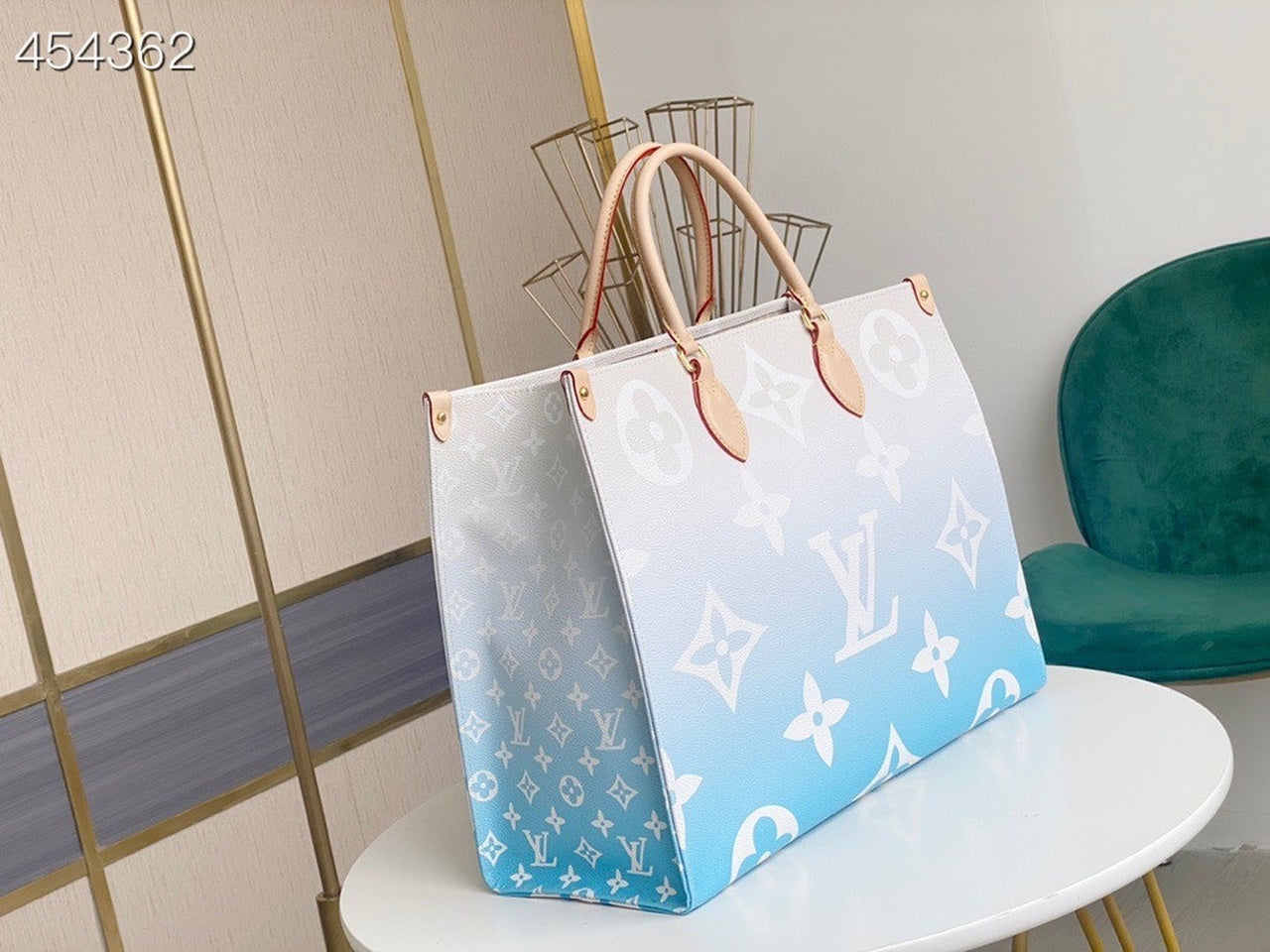 Louis Vuitton OnTheGo GM Bag 25cm Monogram Canvas Spring/Summer Collection M57639 Light Blue