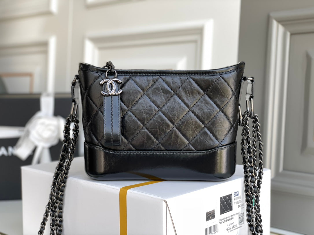 Chanel CO-CO Gabrielle Hobobag 20cm Black
