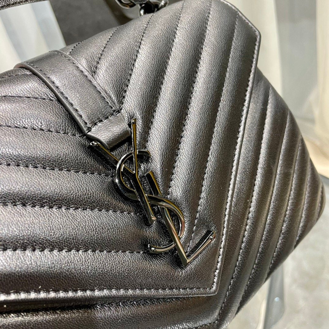 Saint Laurent College Medium Chain Bag With Black Hardware 24cm