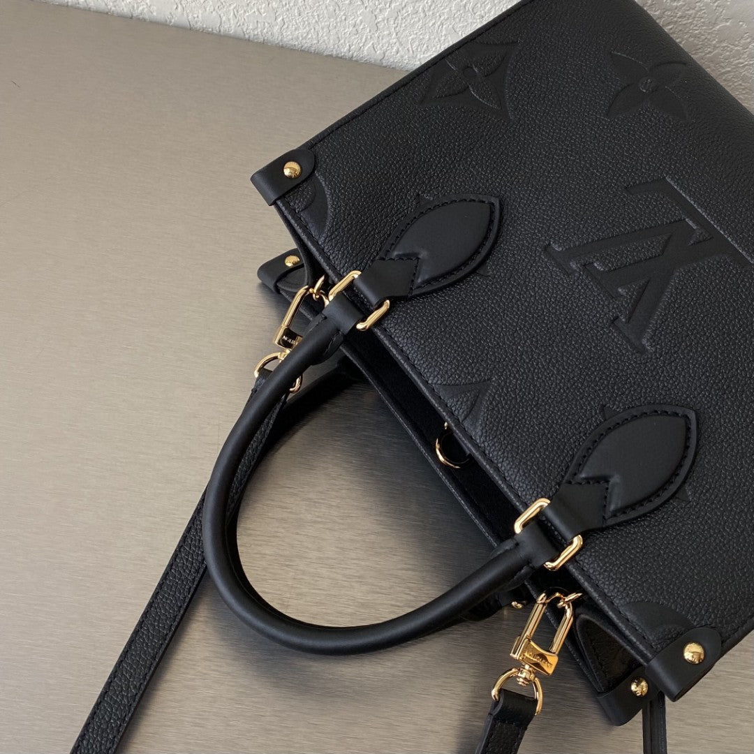 Louis Vuitton M45659 On The Go PM 25cm Black