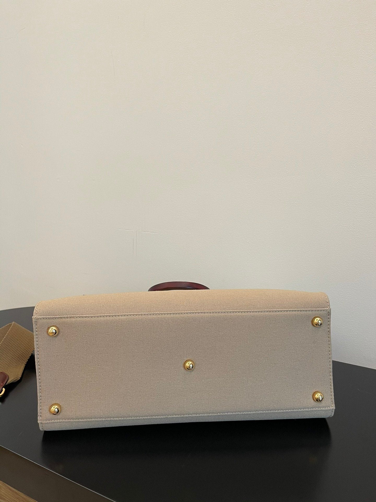 Fendi Tote Bag 40cm Beige