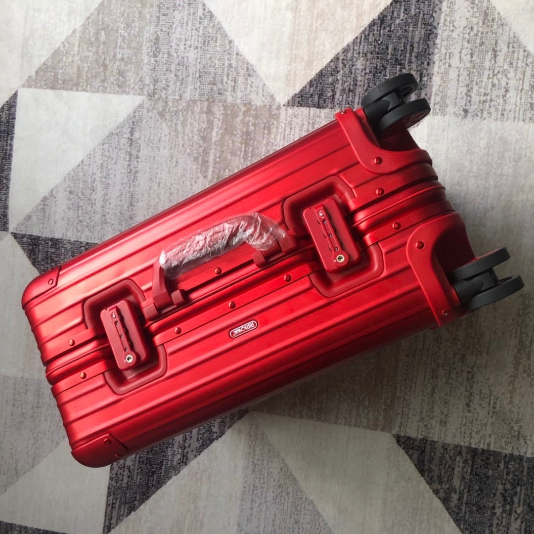 Louis Vuitton x Supreme Rolling Vali In Red 20 Inch