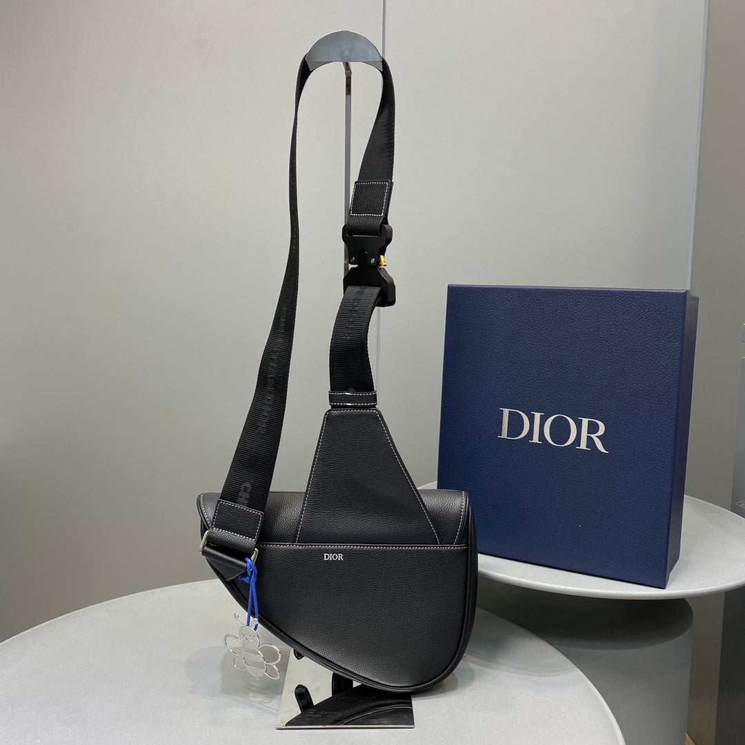 Christian Dior Saddle Bag Black Ultramatte Calfskin 29 cm