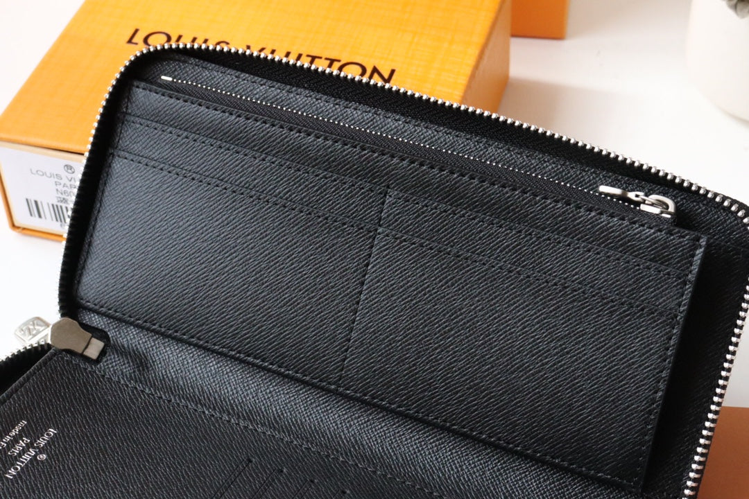 Louis Vuitton Multiple Wallet Damier 19cm