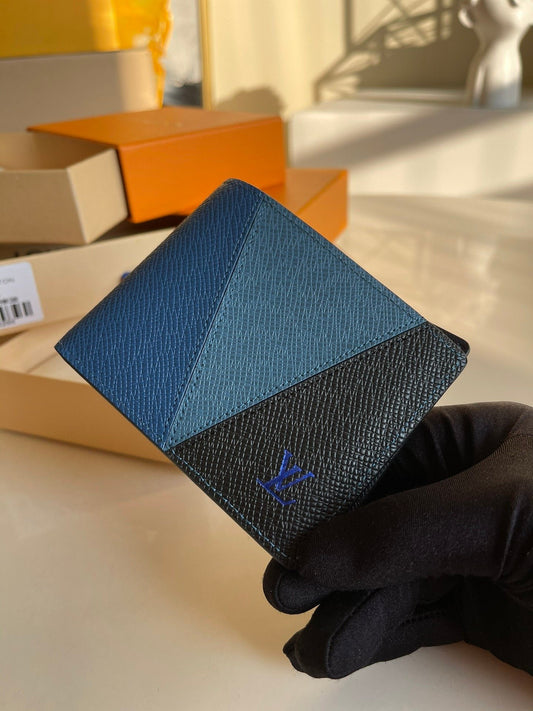 Louis Vuitton Wallet 19cm Blue