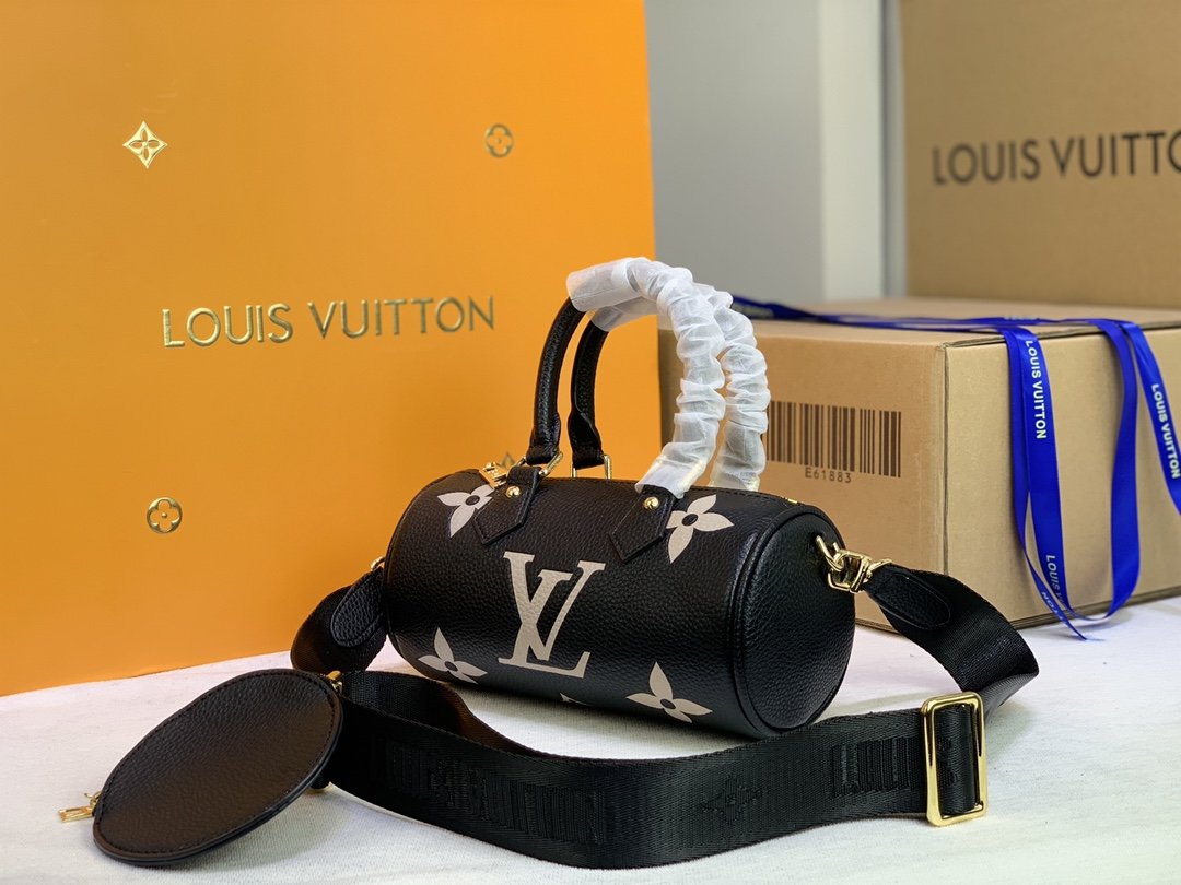 Louis Vuitton Monogram 20cm Black