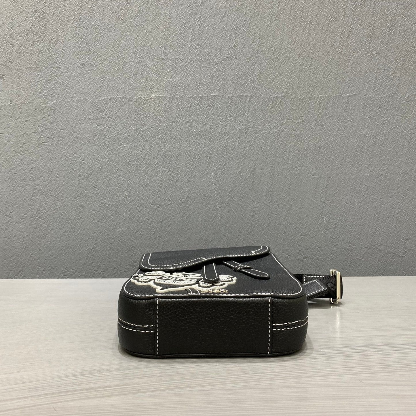 Christian Dior Shoulder Bag 21cm