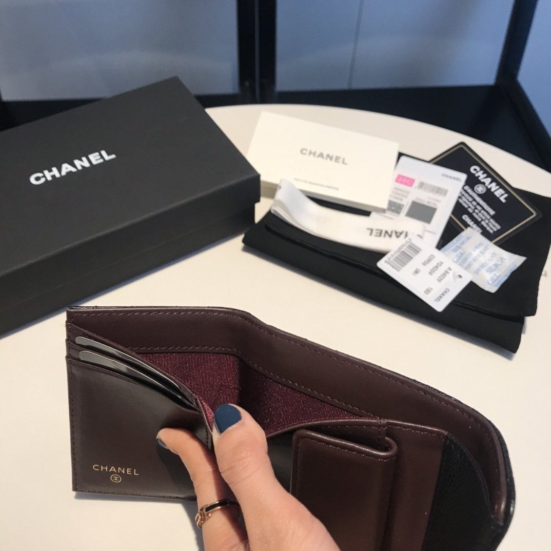 CO-CO Chanel Card Wallet With Gold Hardware 11cm
