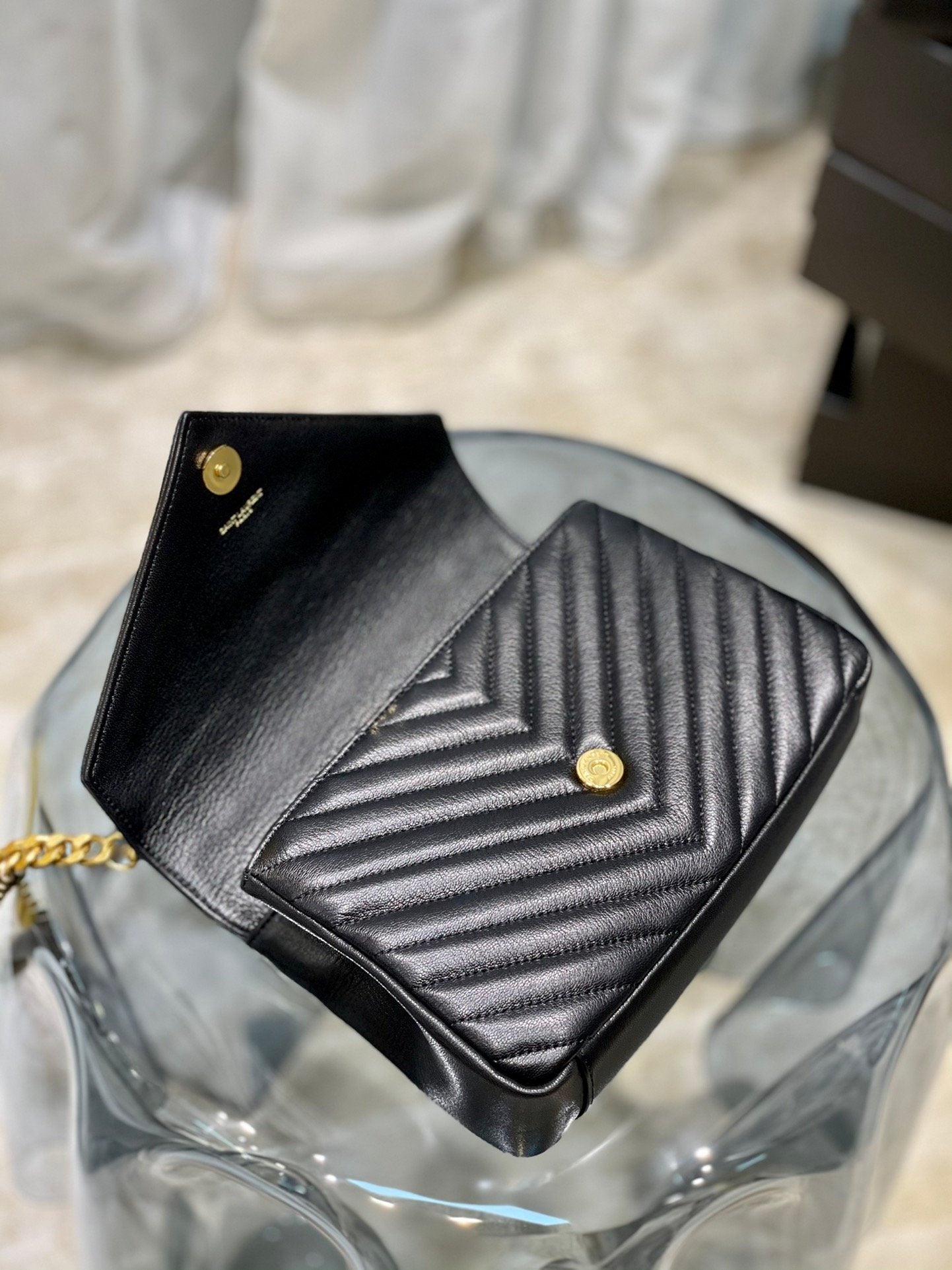 Saint Laurent College Medium Chain Bag With Gold Hardware 24cm
