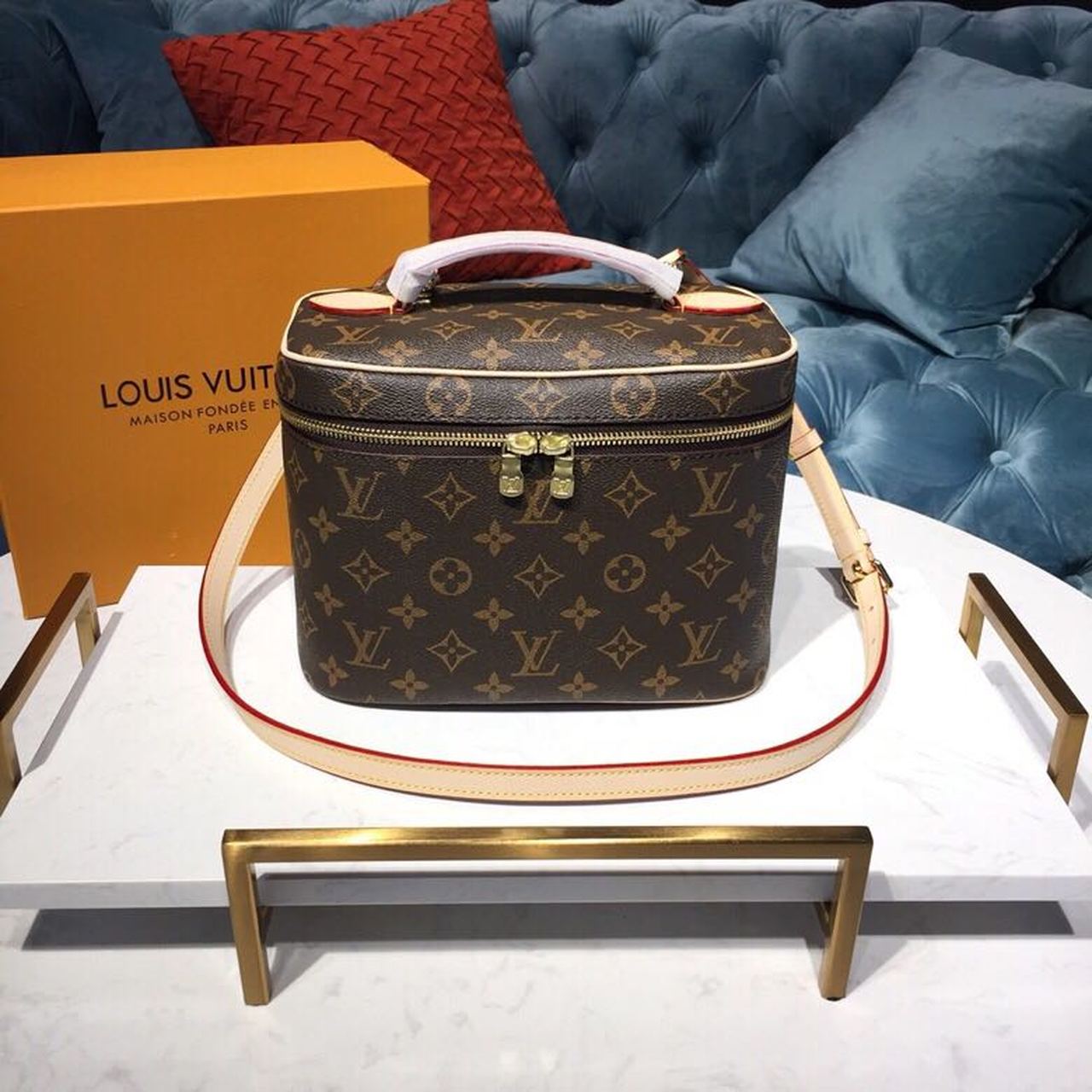 Louis Vuitton Nice BB Vanity Case Bag Monogram Canvas Spring/Summer Collection, Brown