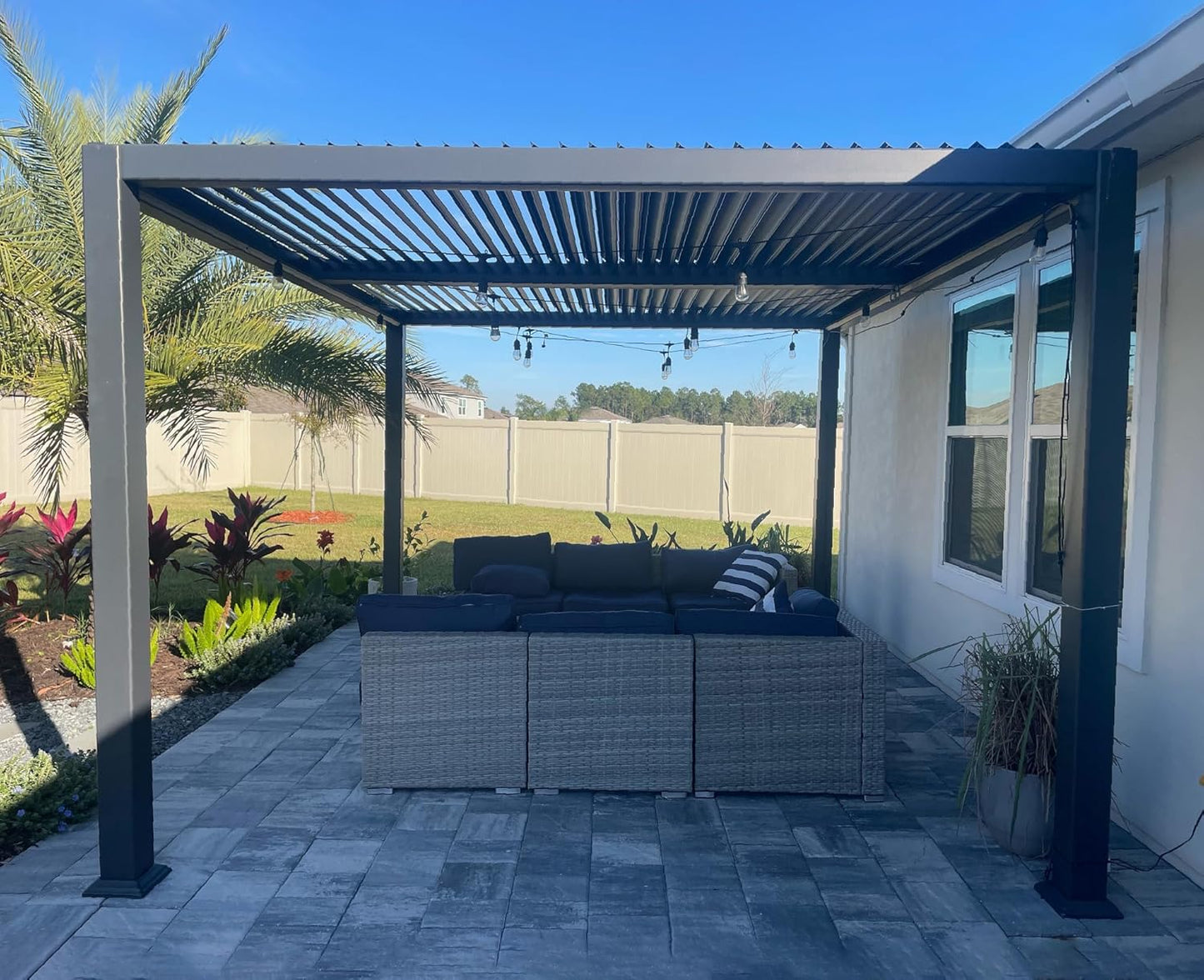 PURPLE LEAF 11.5' x 15' Louvered Aluminum Pergola with Adjustable Roof