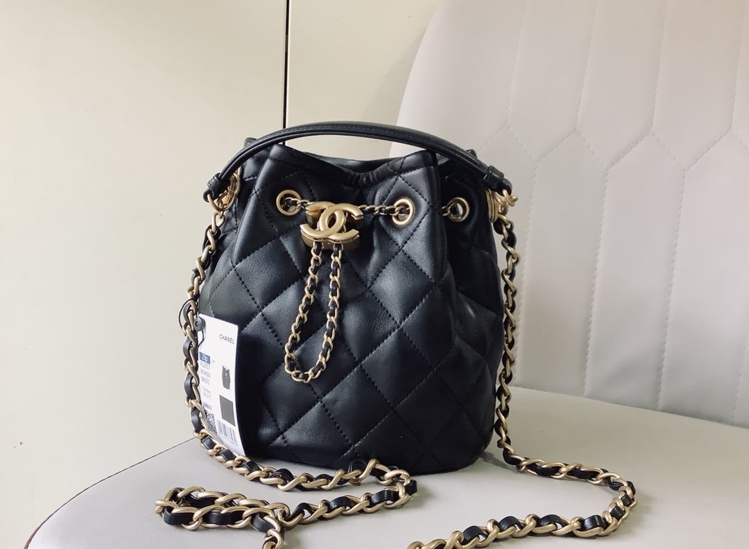 Chanel Classic Bucket Bag Gold Hardware 20cm Black