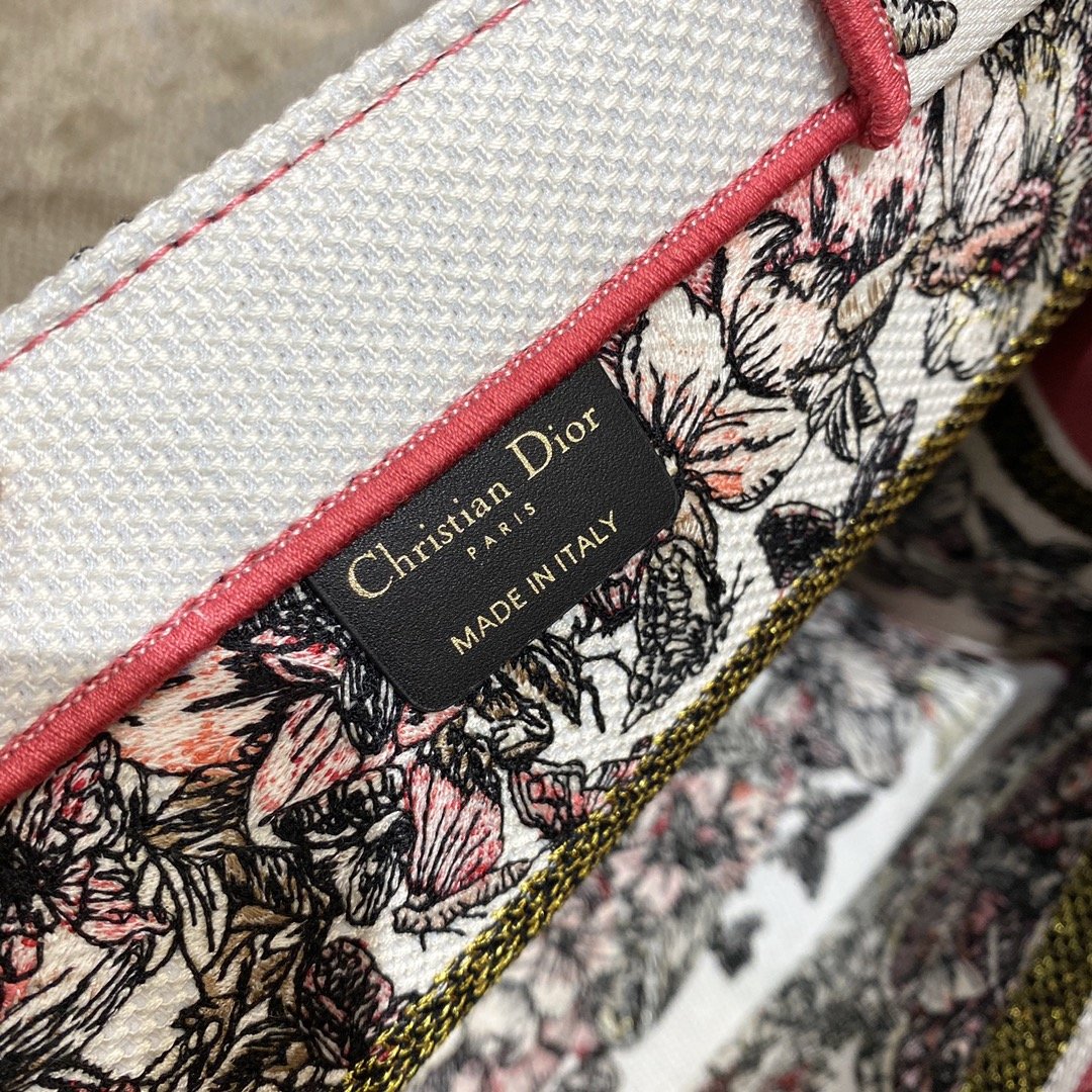 Christian Dior Medium Book Tote 36cm