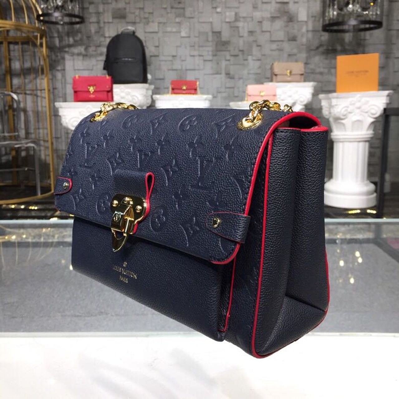 Louis Vuitton Vavin PM Bag 25cm Monogram Empreinte Canvas Spring/Summer Collection M52271, Marine Rouge