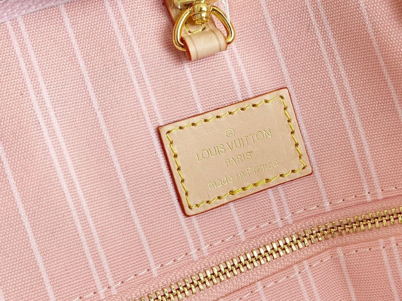 Louis Vuitton OnTheGo GM Bag 42cm Monogram Canvas Spring/Summer Collection M57641, Light Pink