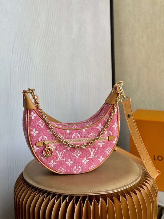 Louis Vuitton M81098 Loop 24cm Pink