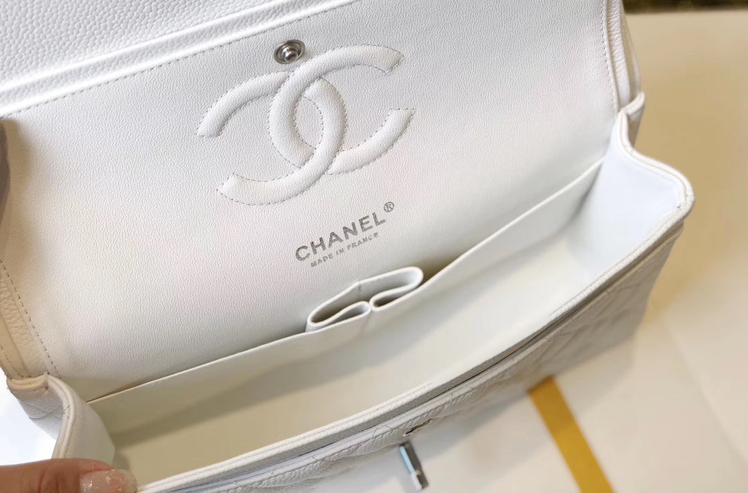 Chanel Classic Medium Flapbag Silver Hardware 26cm White