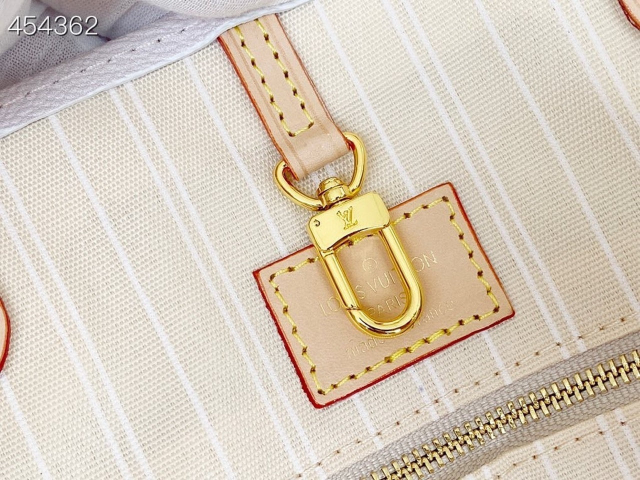 Louis Vuitton OnTheGo GM Bag 25cm Monogram Canvas Spring/Summer Collection M57639 Light Blue